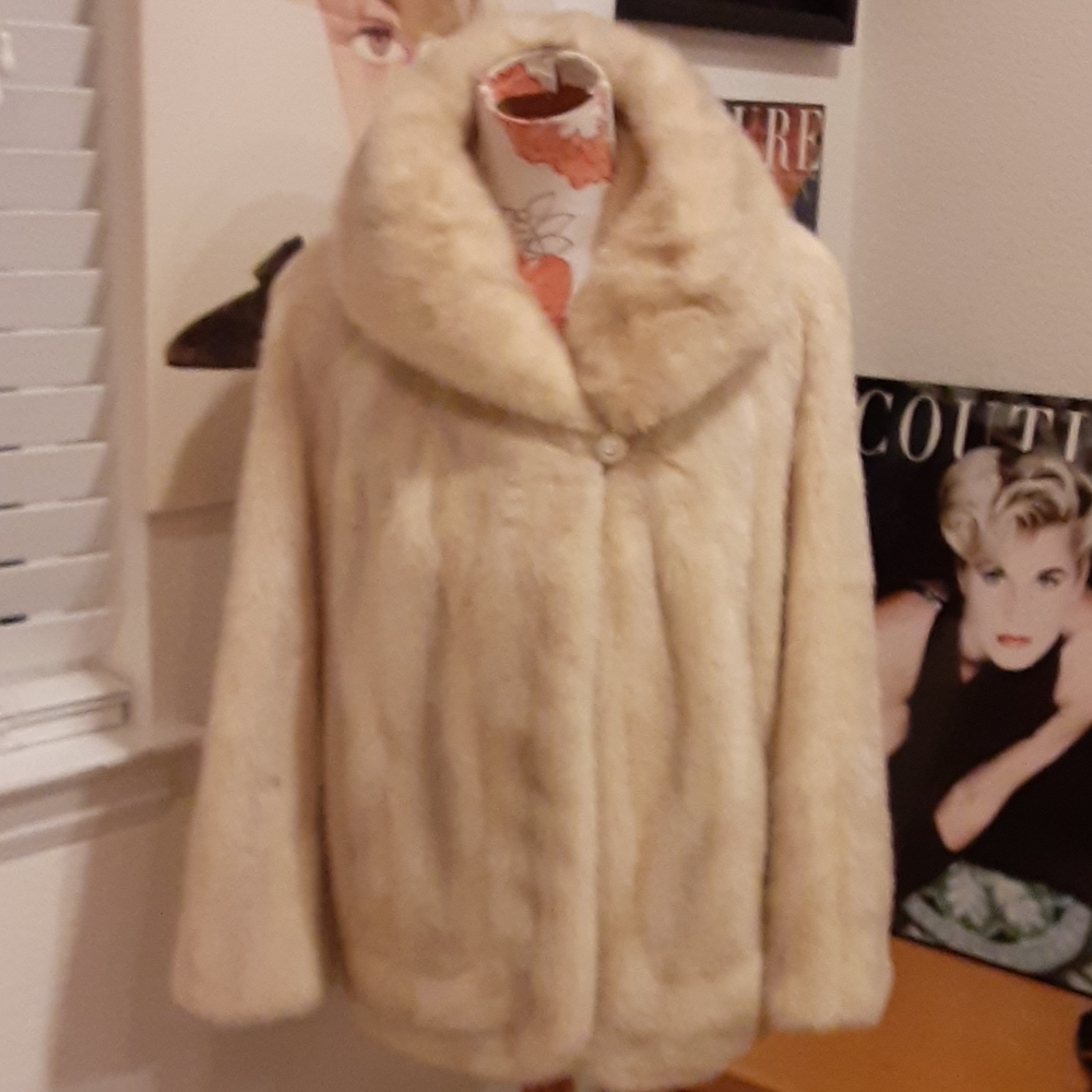 FABULOUS BLONDE MINK COAT Medium OMG!!
